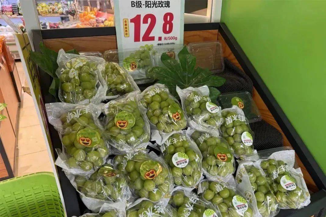 瑞士超级联赛
_大跳水瑞士超级联赛
！暴跌！从300元跌到几块钱……