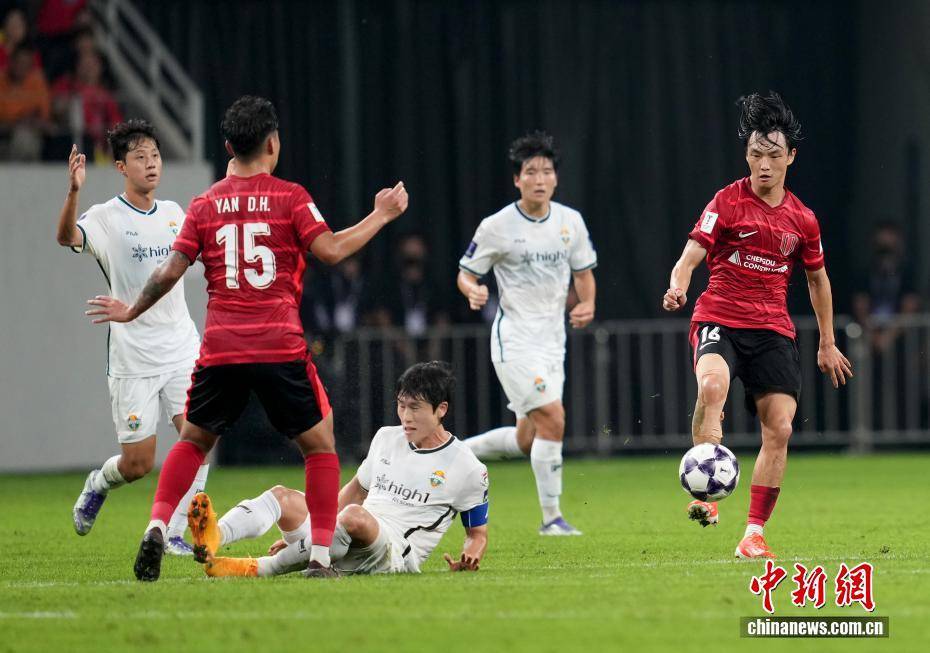 如何注册皇冠足球代理_2025/2026亚足联冠军精英联赛第2轮:成都蓉城队1比0胜韩国江原FC队