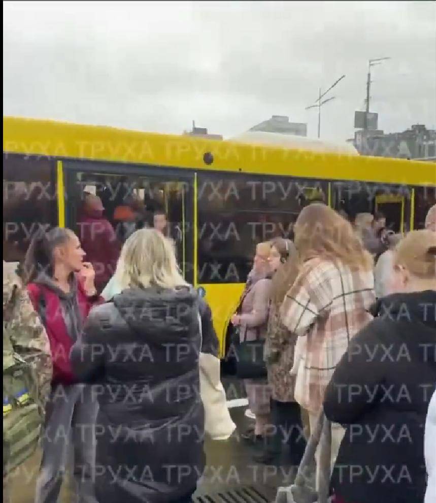 皇冠信用網怎么开户
_普京下狠手皇冠信用網怎么开户
,俄军让乌克兰断水断电一片黑暗,一夜间炸回石器时代