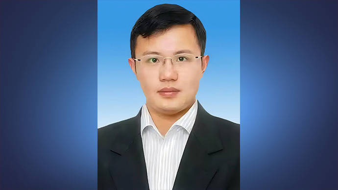 皇冠代理登1,2,3
_合肥市委常委、包河区委书记程雪涛已任亳州市委副书记