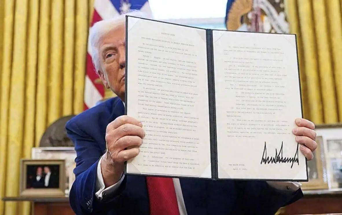 皇冠信用网如何开户
_特朗普通告全球皇冠信用网如何开户
,不想摧毁中国,中方作出三大让步,美就刀下留人