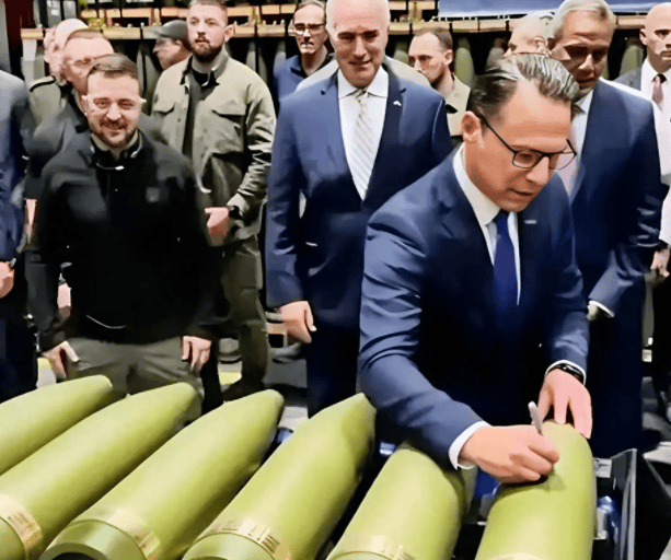 皇冠信用盘要押金吗	
_红军城沦陷皇冠信用盘要押金吗	
，一万乌军下落不明