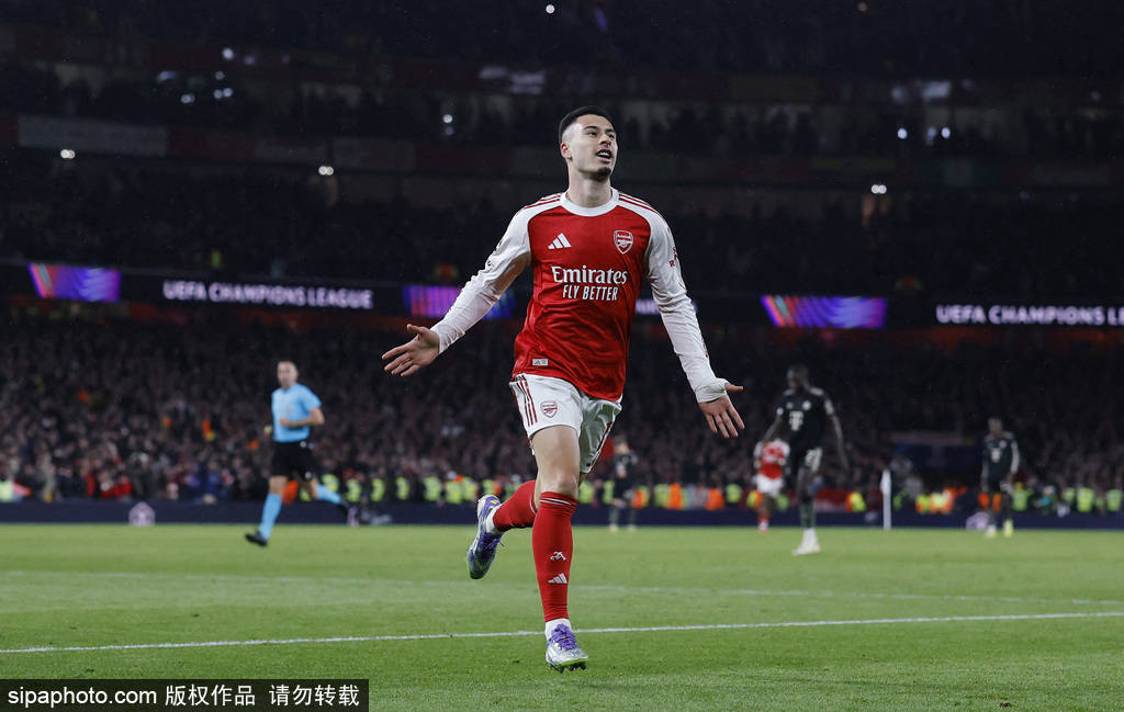 皇冠球盘app
_欧冠-诺伊尔失误送空门 阿森纳3-1拜仁5战全胜登顶