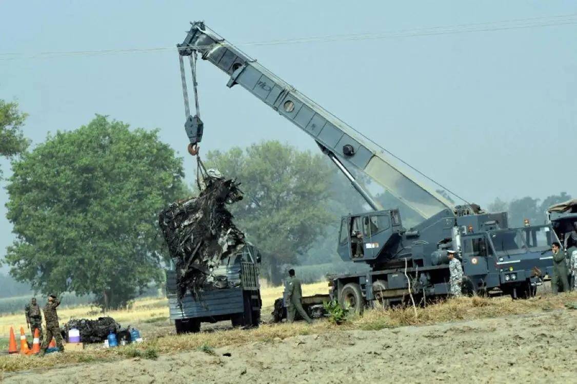 皇冠信用網代理注册
_苏35在埃及惨败皇冠信用網代理注册
!俄媒破防:输给了被中巴造“米格21”击落的阵风