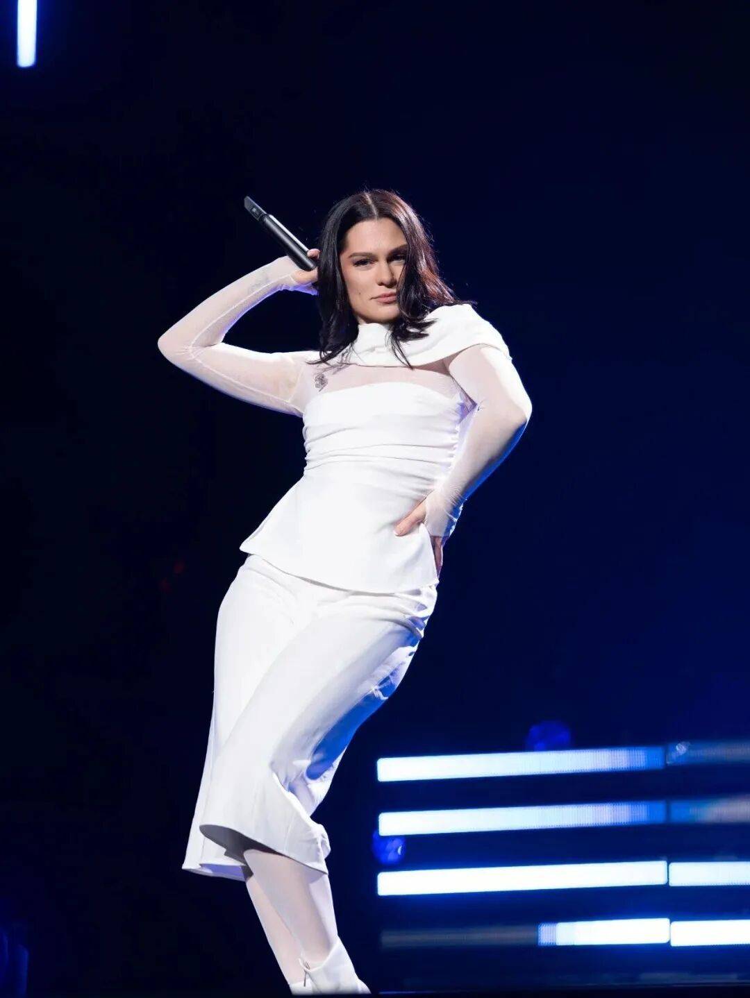 皇冠信用網怎么开通
_知名女歌手在上海迪士尼被偶遇皇冠信用網怎么开通
，见证求婚！“一时不知道谁更幸福”