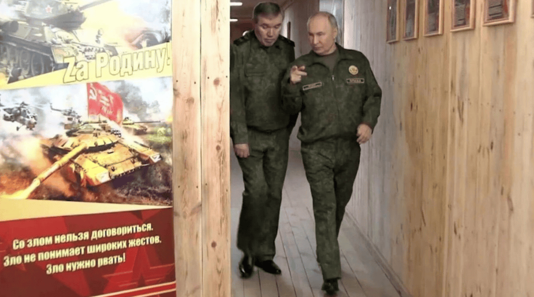 迈阿密热火vs洛杉矶快船_俄军宣布攻克红军城迈阿密热火vs洛杉矶快船，大批乌军尸横遍野，普京亲自视察前线：乌军这是白白送死！