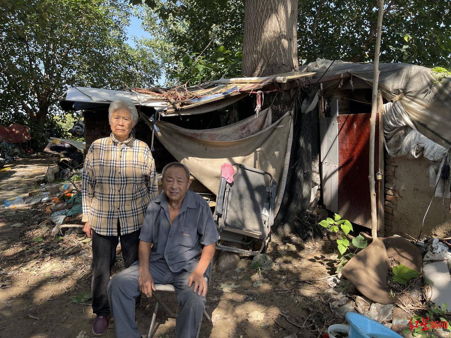 皇冠信用平台出租_36岁银行女经理和丈夫先后自杀:生前花180万元预订豪车皇冠信用平台出租,身后留下两个幼女丨红星调查