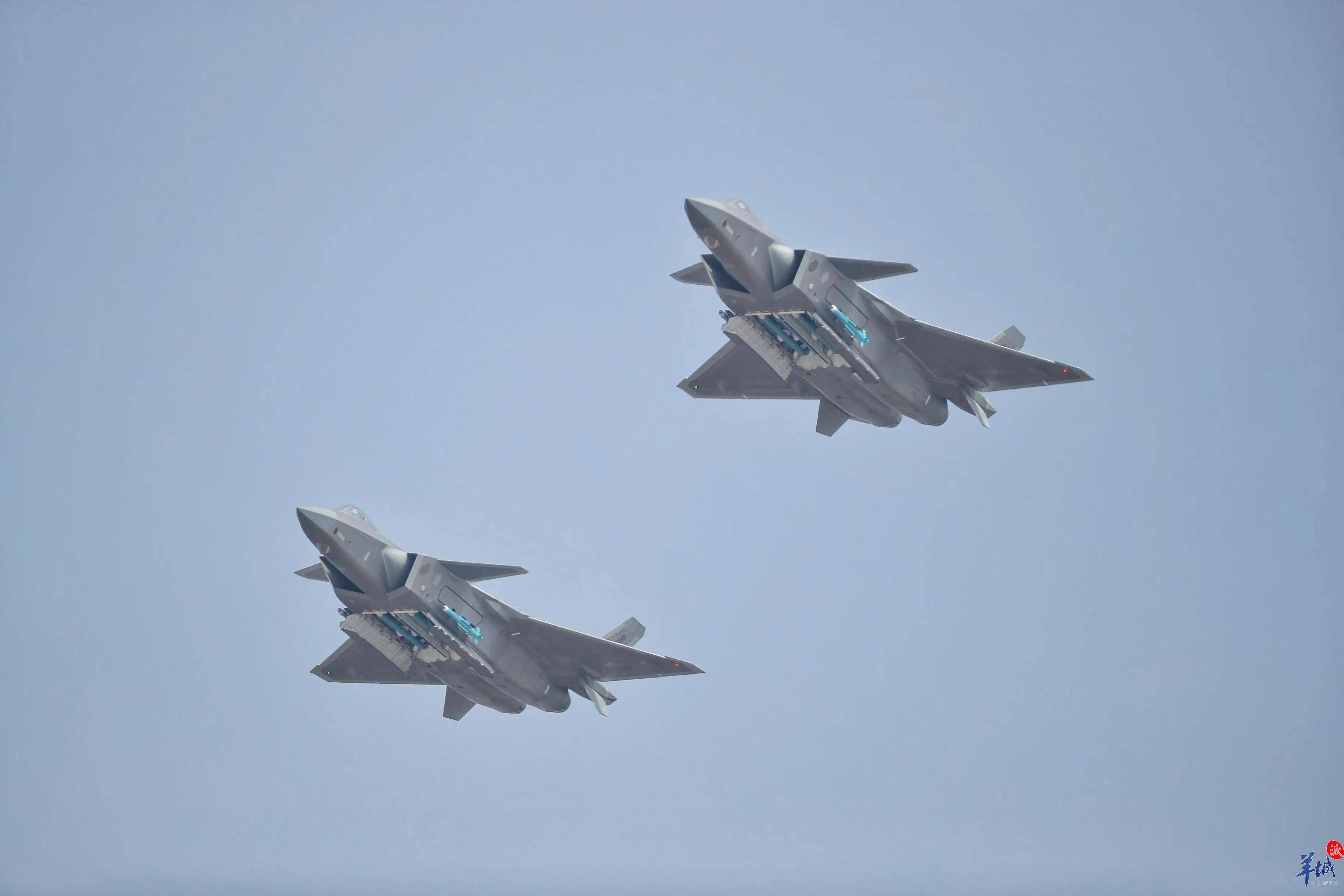 皇冠体育App下载_中国解放军释重磅信号！歼20首次亮剑台海皇冠体育App下载，将打瘫台军海马斯远火
