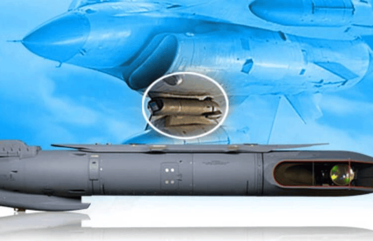 正版皇冠信用网代理_对峙升级正版皇冠信用网代理,台军公布F16V“锁定”歼16画面,距开火只剩一个按钮?