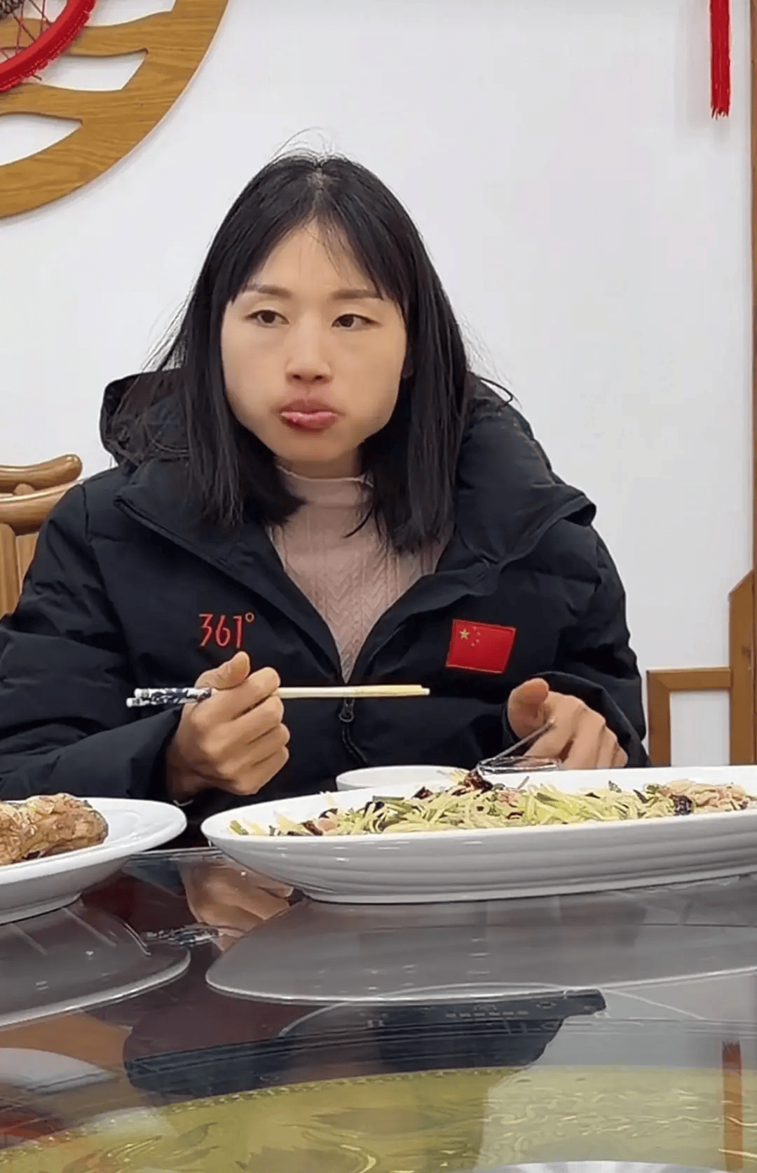 如何代理皇冠信用_张水华辞职前后：医院态度转变如何代理皇冠信用，丈夫现身直播