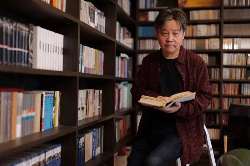 皇冠登3管理出租_余华:辅导儿子语文后考试不及格;网友:就像歪果仁英语考试不及格一样